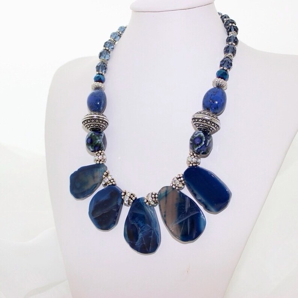 Flat Agate Stone Royal Blue Statement Necklace - Picture 5 of 7